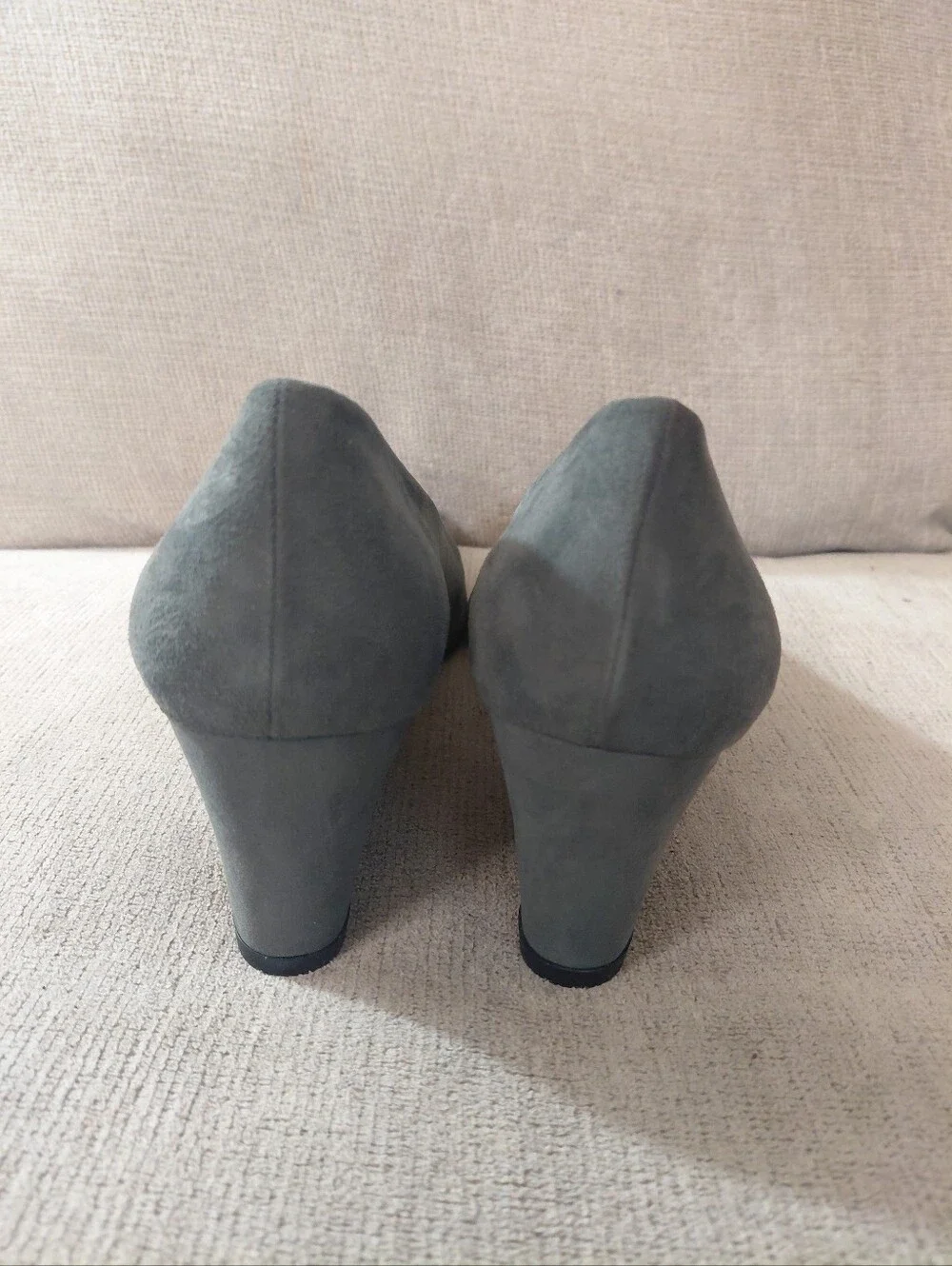 Stuart Weitzman Gray Suede Wedges Women's Size 11